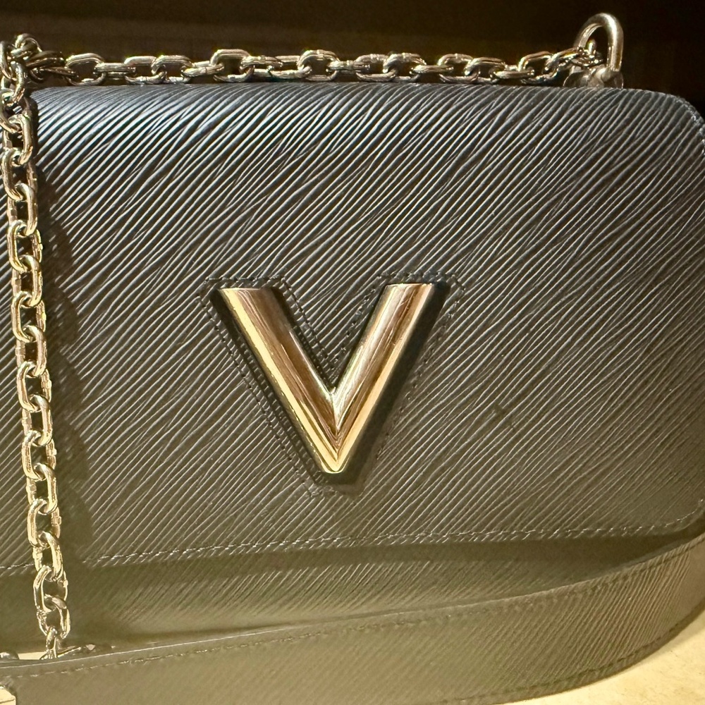LOUIS VUITTON TWIST LADIES HANDBAG EPILEATHER BLACK - Picture 3 of 6